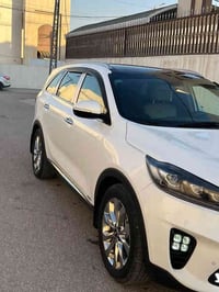 سورنتو 2019 خليجي  للبيع او للمراوس  حصرا خليجي رقم بغداد رقم بغداد ال...