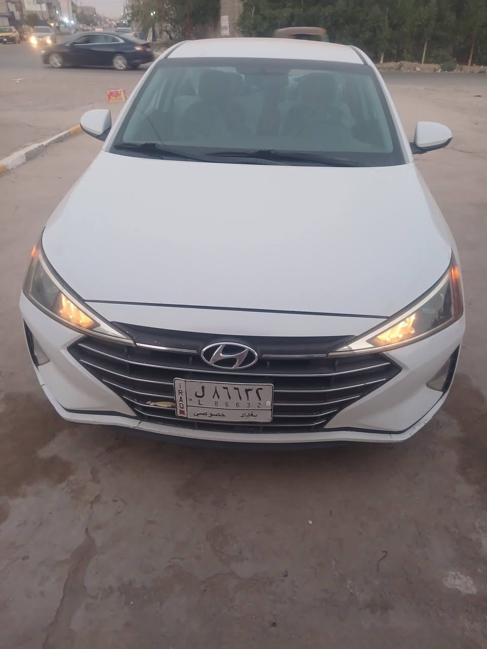 السلام عليكم النترا موديل ١٩ شكل ل٢٠سيارة محرك ٢٠٠٠ الكير ATسيارة ليبل واحد بجم كبس حادثها من امريكا جاملغ خلفي سيارة بيها جاملغات خلفيه ليبان الي وره لسايق مضروبات كلير فقط سيارة جاهزه من كلشي السعر ١٢٠ وبيها مجال وهذا رقمي ***********
