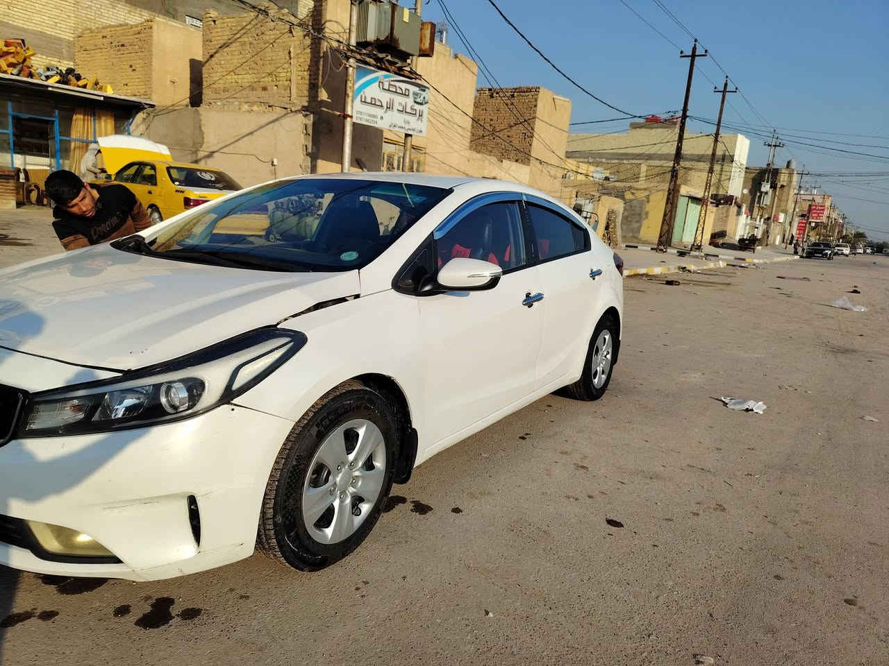 سلام عليكم
سيراتو ٢٠١٧ خليجي
سونارر لسياره ضمن لصور
كير
محرك١٦٠٠ دوش
تبريد تدفئه
كلهن مشروطات
إشارة بالمري
تخم تاير جديد
دوشمه كامله
كشنات وارضيه
سنويه ل٢٠٢٩ بأسمي 
ادامه كامله عالسياره
لسياره جاهزه عل٢٤ مناقصه برغي
مكان السياره بالنجف
السعر (((((  ١٢٢ وبيه مجال بسيط))) 
***********
***********
