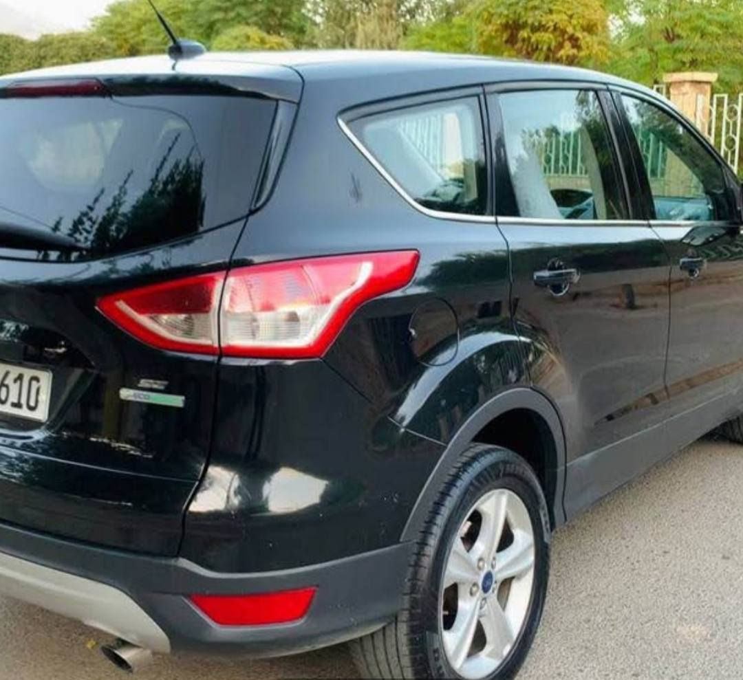 فۆرد اسکایب مۆدیل 2015 فول مواصەفات دوپارچە بۆیاغ بێناو گرتن نرخی 97گەڵاو کەمێک مەجال              *********** السليمانية, العراق
