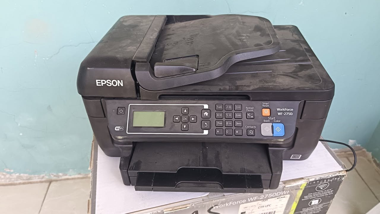 طابعة ابسون 2750
غير مستخدمة بس يحتاجلهة خراطيش حبر السعر ٦٠


**إذا كنت صاحب هذا الإعلان وتريد حذفه لأي سبب، رجاءا أرسل رسالة إلى الدعم الفني**