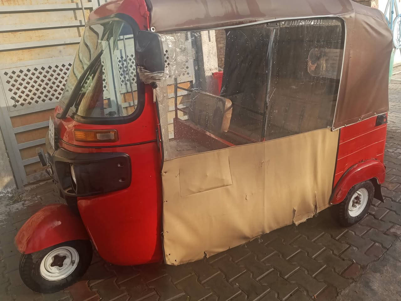 *********** /2018 / سعر 4250 تكتك بيها ضربات ومعمره سكن بغداد الشعب رقم بغداد دولي
