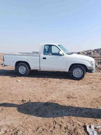 هايلوكس • ٢٠٠١ • رقم بغداد