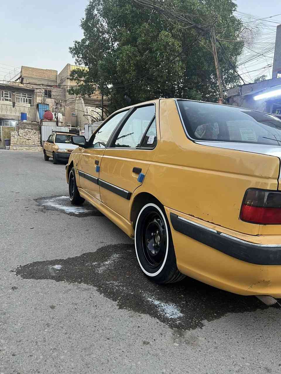 السلام عليكم
بيجو بارص مديل 2015
سياره بيه ضربه خفيفه مصوره 
كل شهر ابدل بلك لان يصعد دهن للبلك
رقمي ***********
سعر 40وبيه مجال
