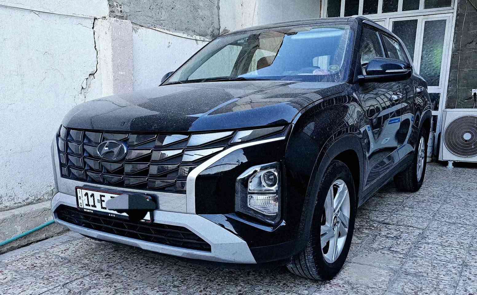 مراوس  20 فما فوق رقم بغداد..
كريتا خليجية 2023 ماشية 32 الف كم بغداد باسمي فول بصمة مري شفط اشاير بلمري تحكمات شاشة كارپلي أوامر صوتيه فول عدا الفتحه بيها بارد جاملغ أمامي وشوية بنيد وشوية بلباب سيارة مال جناي محرك 1500 وگيرها 8نمر تبريدها ثلج شرط ماكو فصله كشناتها ابيض وفيلي مغلف احمر السعر 139 وبيها  مجال للحلوين العنوان بغداد حي العامل ***********
