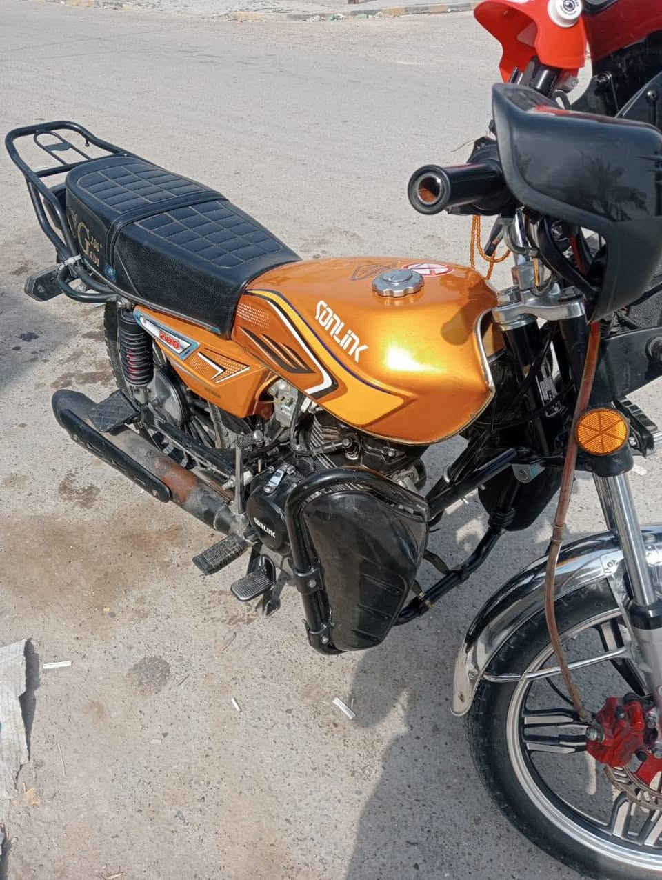 سونك ماكس موديل 2025 كمله مابيه استعمال شخصي نقص برغي السعر 900 بيه مجال بغداد الحسينيه الرقم ***********
