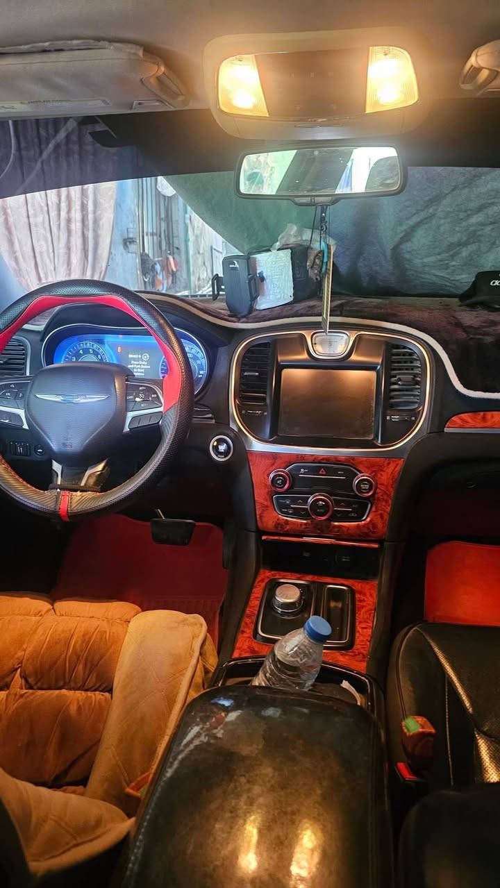 اوباما 2016اصل سياره فول جاهز لل اخير بسمي   مراوس بتاهو  كون سعره مناسب مديل من15ونازلمكاني البصره قضاء المدينه  
هاذ رقمي ***********
