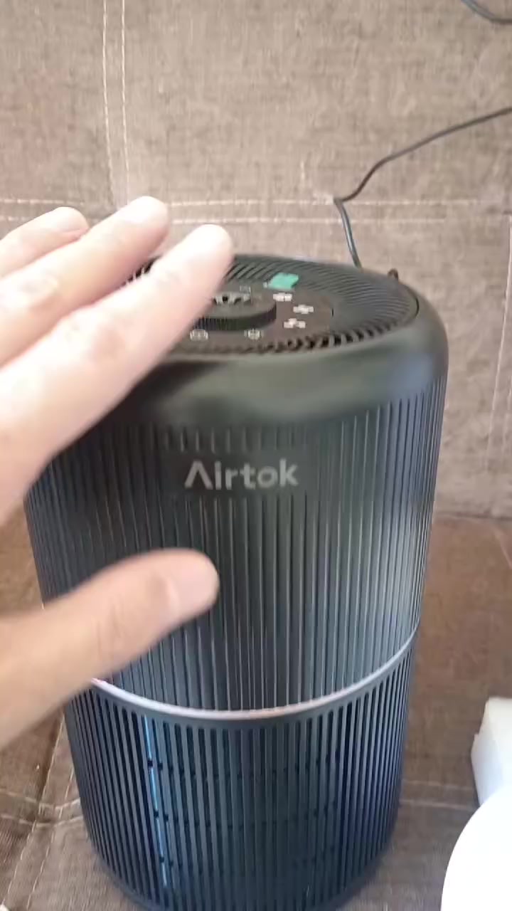 متوفر قطعتين  منقيه جو جديد لوك  اصليه ماركه اصليه وحده ماركه كوفي نظام سمارت ينربط عل تلفون هم والثانيه ماركه اير تاك للمراسله خاص اخوان


**إذا كنت صاحب هذا الإعلان وتريد حذفه لأي سبب، رجاءا أرسل رسالة إلى الدعم الفني**