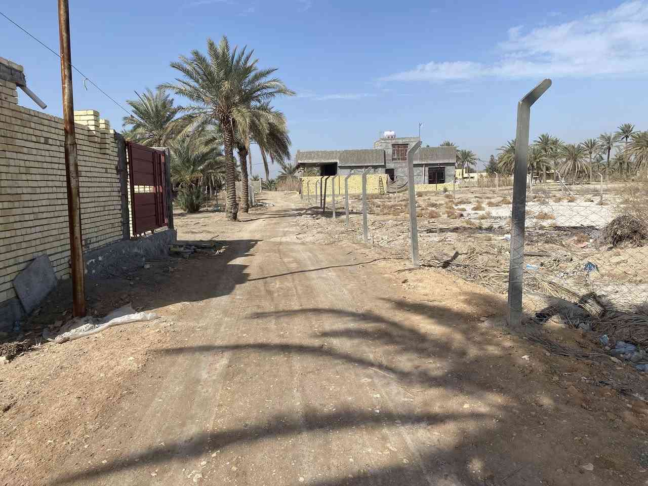 السلام عليكم ورحمه الله وبركاته
بسم الله الرحمن الرحيم 

توجد لدينا قطعة أرض للبيع 

بمساحه 800 متر 

طابو زراعي سند 25

تحويل مباشر بأسم المشتري 

متوفر فيها ماء وكهرباء وشارع سبيس قيد الأنشاء 
تبعد عن الشارع العام 50 متر 

الموقع المدحتيه ارض الزكندري 

للاستفسار الاتصال على الارقام التاليه 

***********   اتصال 

*********** واتساب
