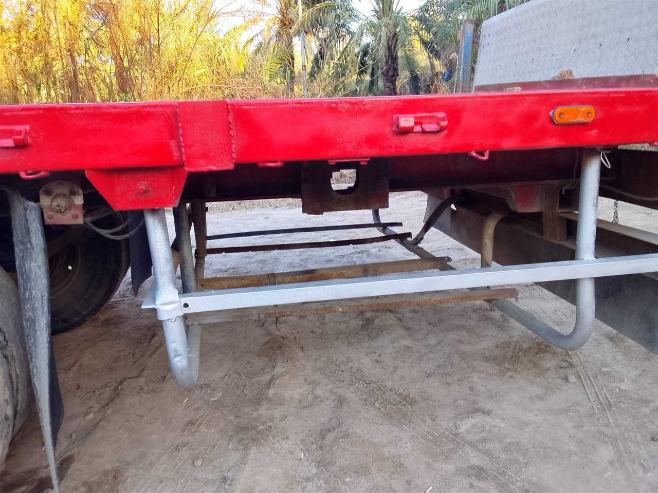 سلام عليكم
للبيع عربان اوربيه طول ١٣.٦٠ مكفوله كفالة عامه تايرات مزوج 
بريك+كهربائيات جاهزة السعر 35 وبيه مجال ***********
