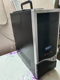 حاسبة دسكتوب تجميع انتل زيون جيل الثالث مستعملة نظيفة للبيع  ...... ال...