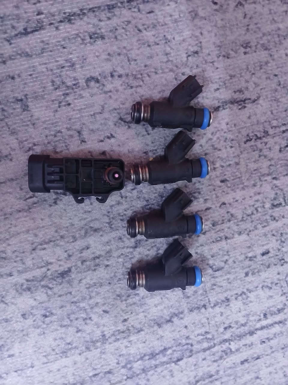 اسلام عليكم اضراض جنبي اجوان  تجاوي  عدد 7نقص وحده  نوزلات بلاديه تخم مال حاويه  معه ماب سنسر ابو العجينه معروف شرط اشغل ع الفحص انوزل و ماب سنسر  سعرهن كلهن شلع 100 عنواني بغداد الدوره ***********
