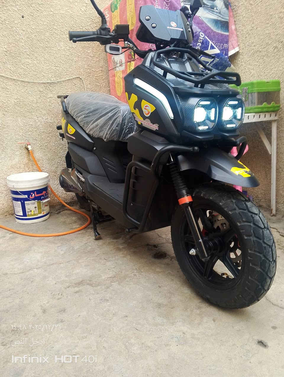 حجم الملف _ 5000_ w...السرعه _130 حقيقي_...بلوتوث...نظام _APS_ أمامي خلفي .دسك أمامي خلفي..اطارات جبلي أمامي خلفي لدات أماميه خلفيه  شاحنه اصليه تدعم الشحن السريع والأيقاف الذاتي عند امتلاء البطاريه...وتر برو ..ضد الماء...سويجين .وبصمتين ..تشغيل بصمه وسويج وجهاز مانع سرقه وتشغيل عن بعد...دراجه معروفه بقوته والي يستفسر عنه على اليوتيوب....وكالة استيراد _الجوهره البحريه_..السعر (مليون و300) مكاني بغداد الغزالية رقمي *********** أو واتس اب ***********
