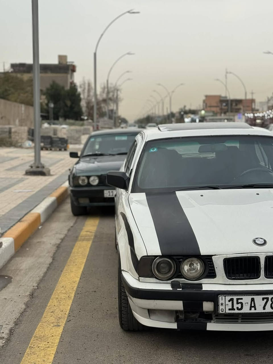 سلام عليكم
بي ام 525 مفتوح  بلاد 
سنويه وارقام جدد 
 رقم انبار 
سنويه للـ 2030
داخل  جديد 
باتري جديد
تخم تاير جديد
ويل هامان
باسمي تحويل ثاني يوم 
يرادلها تلحيضات بسيطه 
مكاني بغداد دوره 
 سعرها 44 بيها مجال
رقم التليفون 

‭0787 586 6157‬
