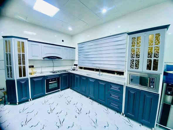 مطبخك ويانه أحله
اجمل موديلات تركي اشكال والوان مختلفه موجود عدنه 
شخل درجه اولى مواد تركي 
عندك كونتر قديم ناخذ منك نفصلك موديل جديد حسب اتفاق 
اسعار تنافسي 200الف متر أرضي معلق 
تواصل معنا وتساب لو خابر احنه نجيك 
***********
