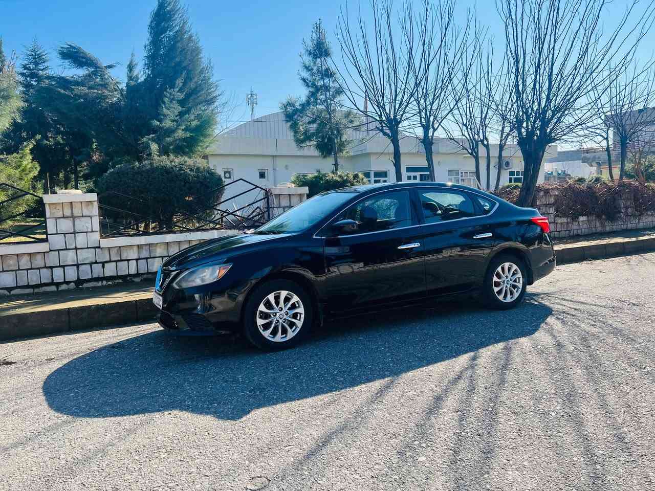 نیسان سەنترا 2017 سلایت
سەیارەکە نمونەیە لەجوانی
دووپارچەی پێشەوەی هەیە بێ ناوگرتن
ڕەقەم وسەنەوی نوییە
گێڕومەکینە بەشەرت 

سعر : لە کۆمێنت داوای بکە ڕاستەوخۆ بۆت دێت 🤖 

بەجوانی و پاکی ماوەتەوە 
هیچ مەسرەفێکی تێدا نییە 

ژمارەی خاوەنەکەی 
***********
***********
شوێن: قەلادزێ
