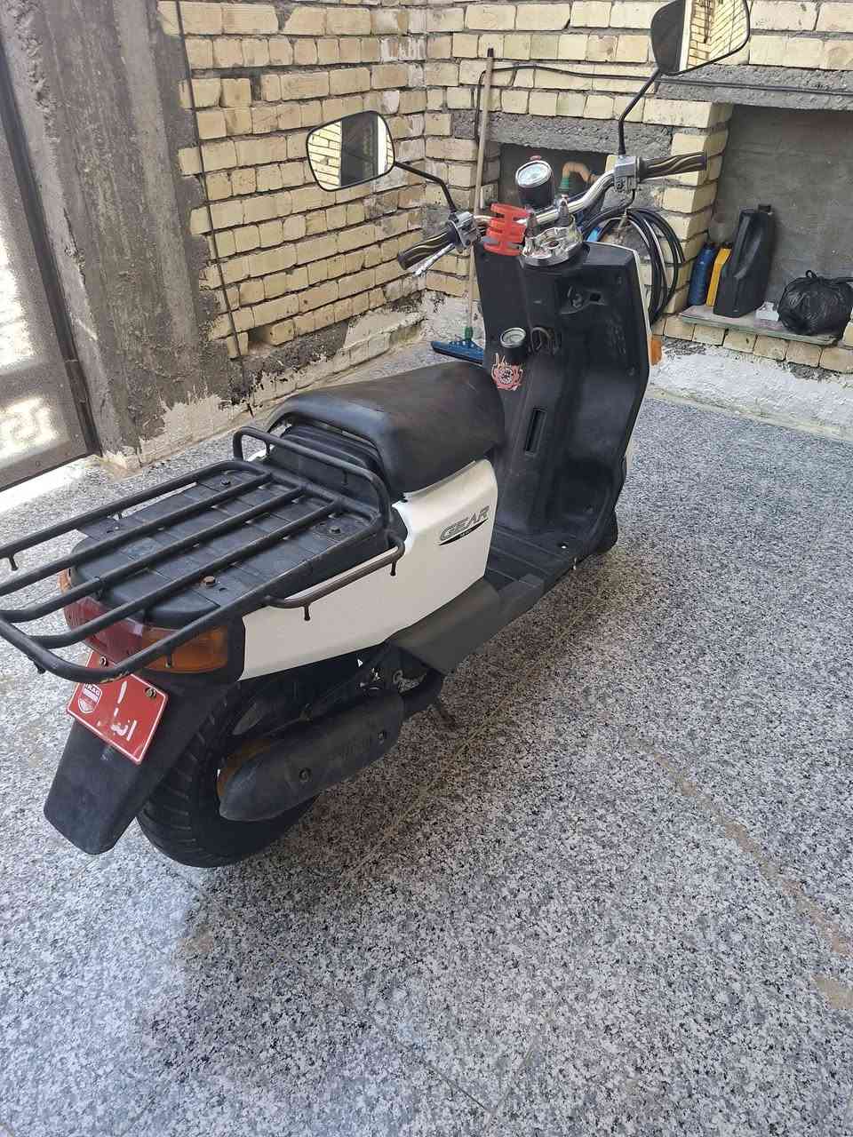 دراجه يوماها بيكم للبيع دراجه نضيفه مكاني فلوجه السعر ٤٥٠ وبيها مجال رقم الهاتف*********** رقم كورك ***********
