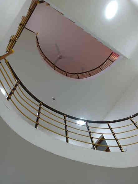 يالله صلوات عل نبي بيت 100مترللبيع   طابقين ونص بناء جديد 4غرف نوم واستقبال وصحيات ومن كولشي كامل سند 25 الكاع مال حميد العويني  الخطيب الزراعي شارع مشمشه كولش قريب الهياكل  السعر خاص وتساب موجود ***********وابطن عيني
