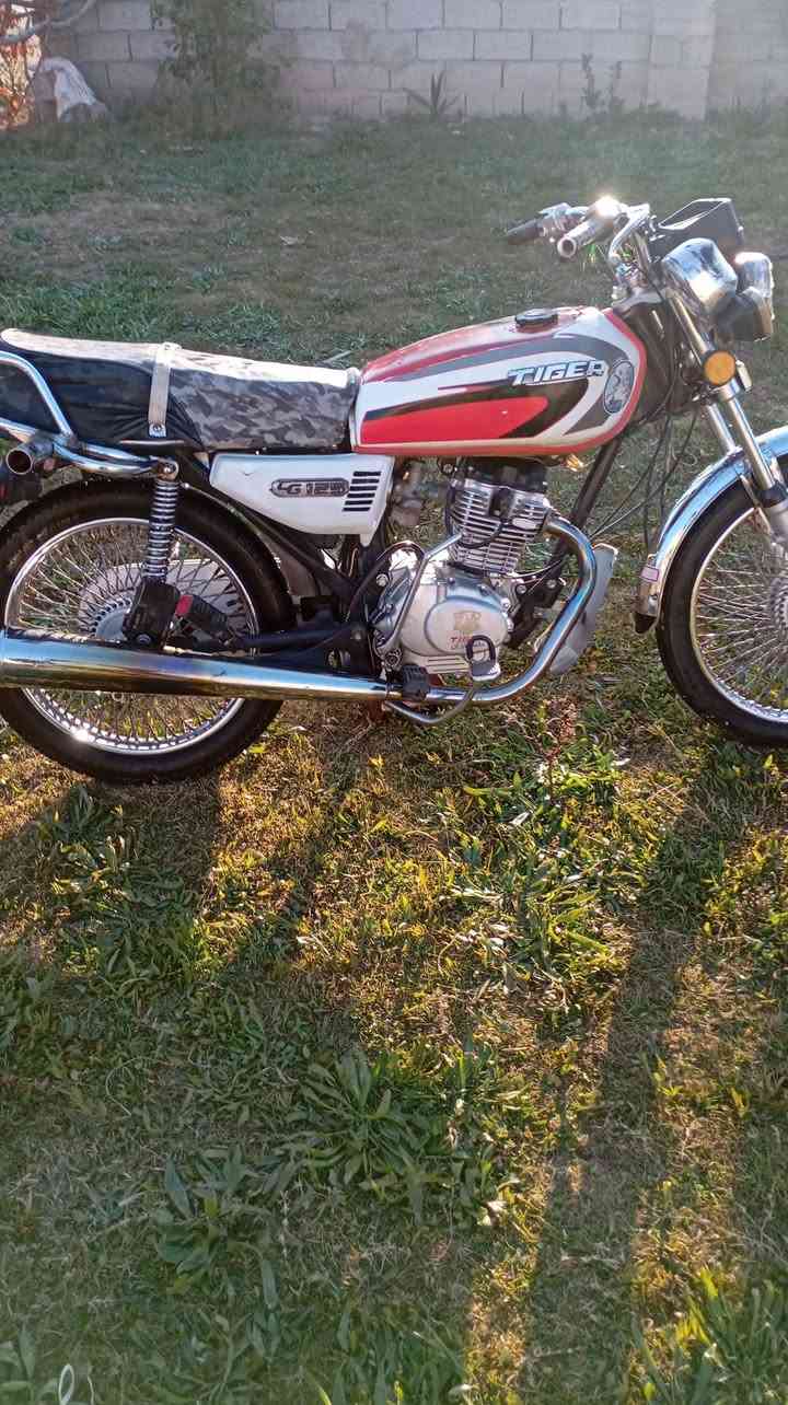 دراجه البيع موديل 21 قضاء سومر انتصال ***********
