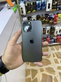 13 برو ماكس ذاكره 256 بطاريه 72 مبدل شاشه اصليه انطيك ضمان تلعب اقوه ل...