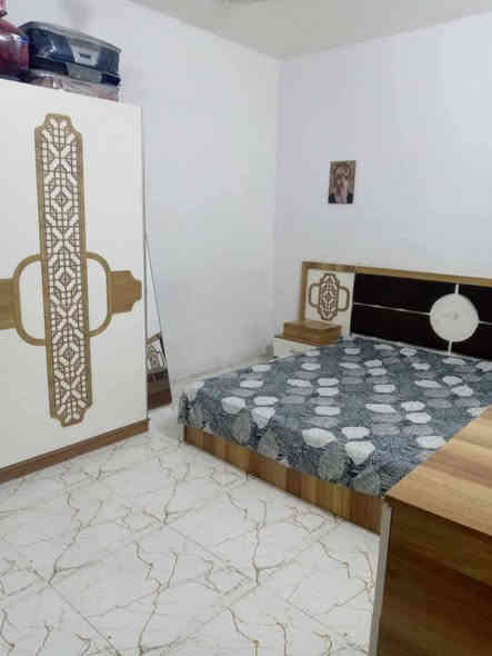 بيت زراعي منطقة ال حمد نزلة سيد عوده المساحه 100 غرفه صاله مطبخ براني مجمع صحيات ساحه خارجيه السعر 19   ***********
