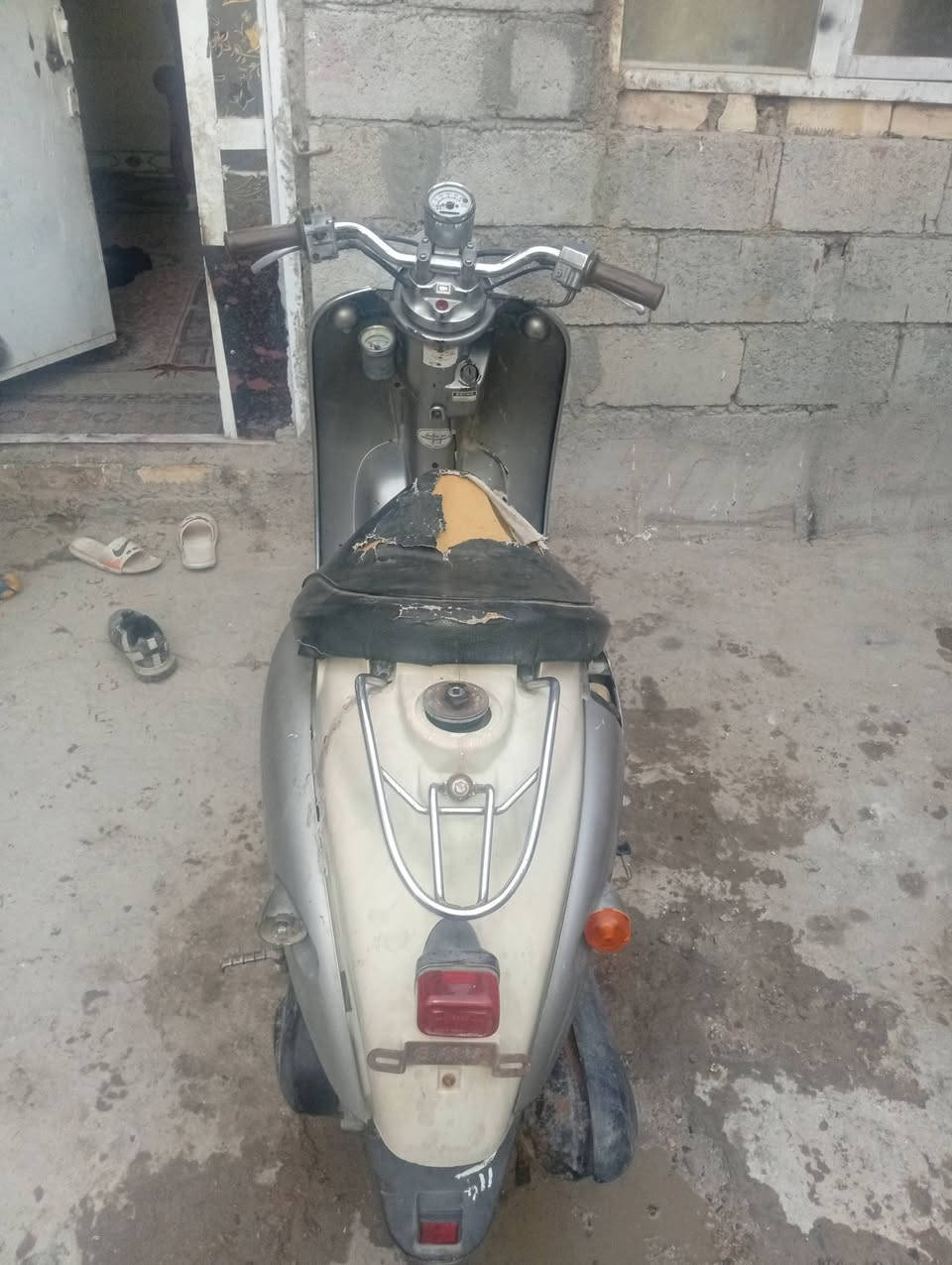 السلام عليكم دراجه عبد الحليم كلاسيك دراجه ناقصه شاملغ وكربريتر دراجه تخبل البقلايتات كله شغال كله بغداد جزيره سياحيه سعر 150 وبيها مجال بسيط او مراوس بيران وانطفاء اللي يريدها يطبل خاص


**إذا كنت صاحب هذا الإعلان وتريد حذفه لأي سبب، رجاءا أرسل رسالة إلى الدعم الفني**