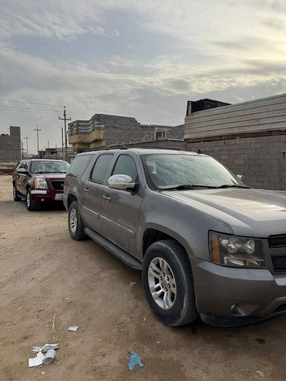 سلام عليكم
شوفر طويله 
مديل 7طبله
فول مو صفات 
بسمي 
خصوصي بصره 
نكلبزي 
جاهزه علا اخر حبايه 
بيه صبغ جاملغ وبند 
***********
السعر 140ورقه
