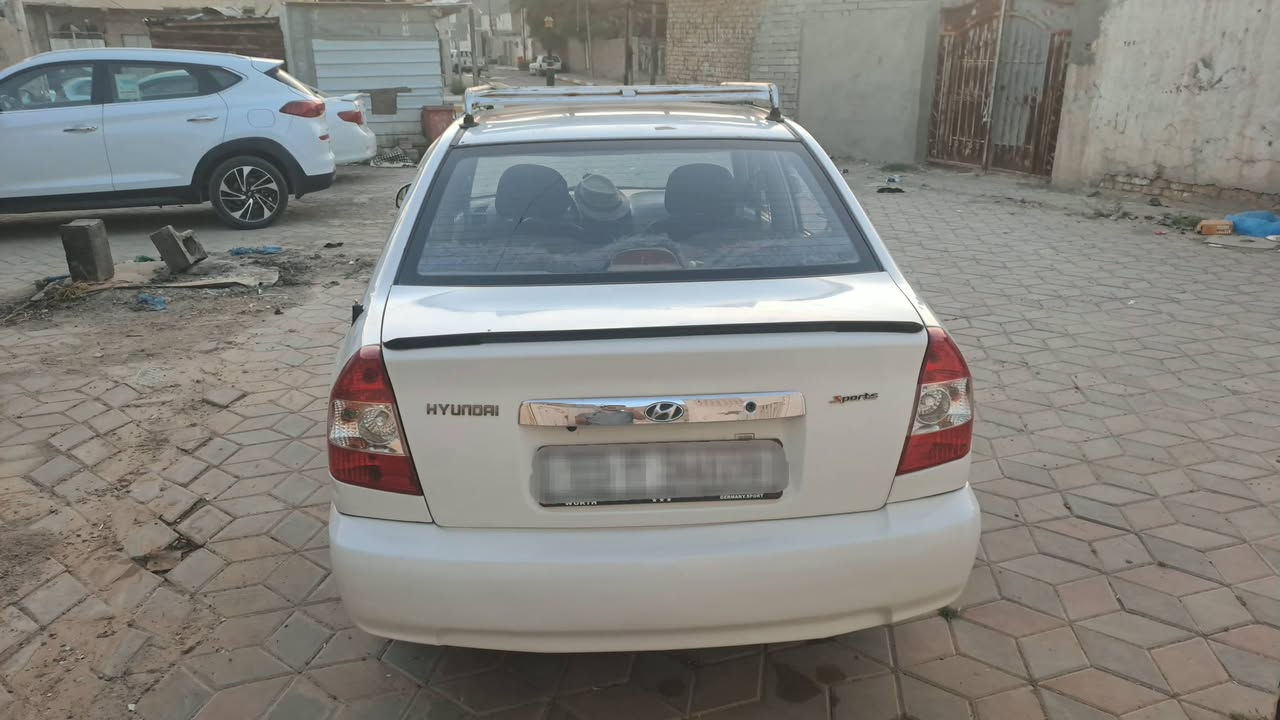 سياره (هونداي فيرنا 2012)  للبيع 
***********
رقم بغداد دولي 
السياره نضيفه 
و ما بيها شي 
اتواصل وياي على الواتس اب او مازنجر 
مكاني سامراء
