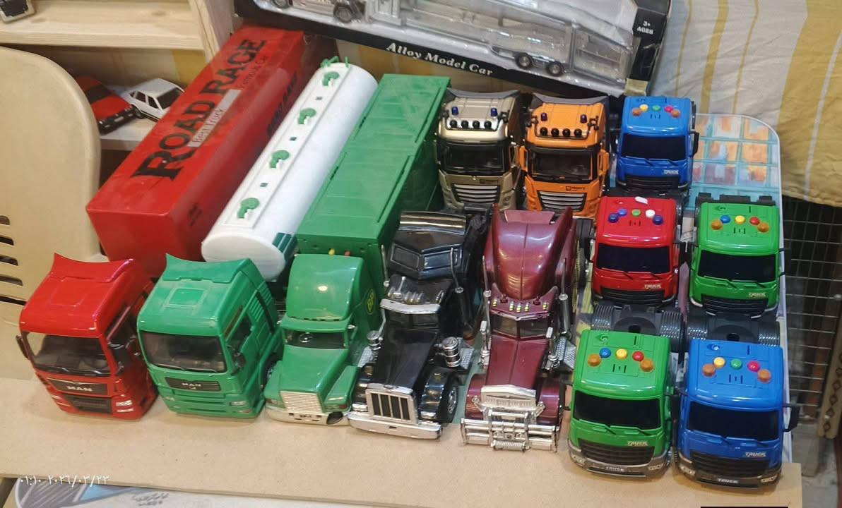 السلام عليكم متاح
كل قطعة وسعره
توصل خاص او عله هاذه الرقم واتساب 

***********
