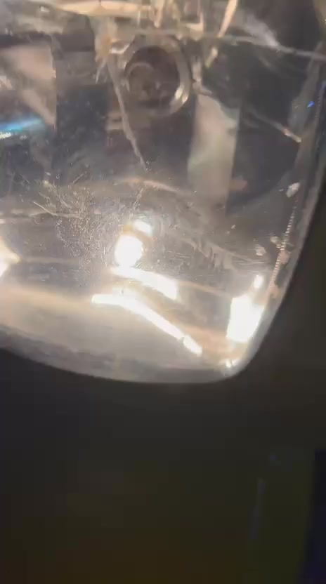 سلام عليكم  ماكس بوليسي للبيع كابريتر داجه نضيفه وشلعه ومعدل  فول دراجه مابيه اي نقص بوشه 55  السعر خاص او تريد عله رقم *********** مكاني نجف كوفه شارع المعمل
