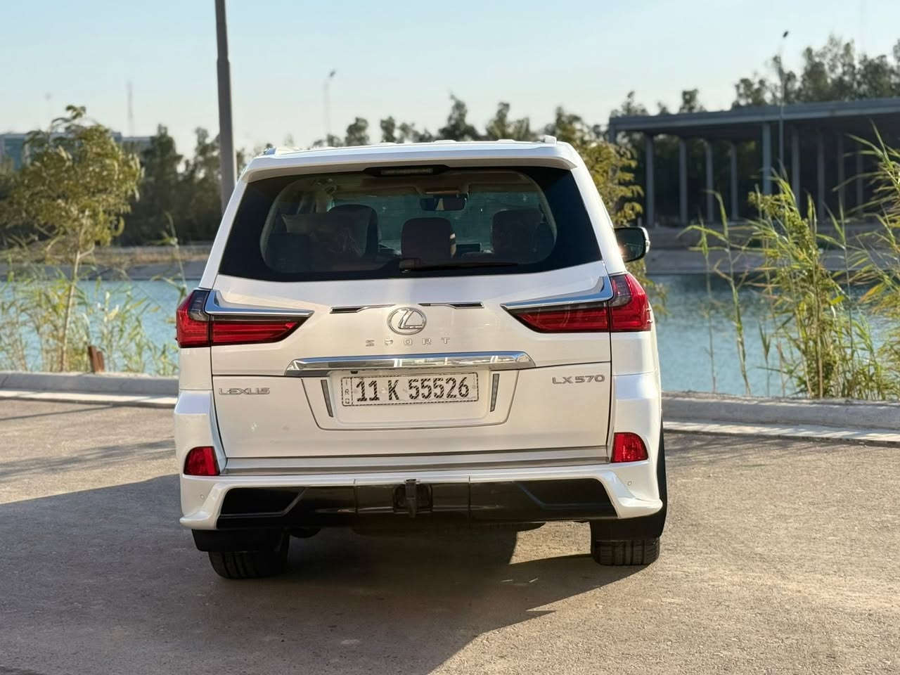 السلام عليكم
لكزز.           2016

LX570

فول موصفات
بصمه
كشنات. كهرباء ⚡️ 

جكات 

شاشات   3

مري شفط 
مانع انزلاق
معروفه موصفات الكزز 
باب خلف الصدر يقره بل السونر مفتوح

كفاله عامه السياره 
سعر 585 وبيها مجال بصيط 

‭0770 264 7430‬

***********
مكان السياره البلديات
