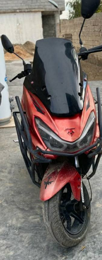 سكنس ماكس موديل٢٣ للبيع  او مراوس ب ايفون ١٣
***********
