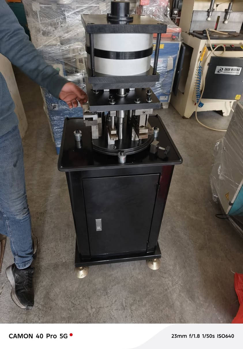 ثاقبة سلايت 5مراحل جديد جديد لل بيع المكان سليمانية يوجد توصيل لعد جميع المحافظات العراق ***********
