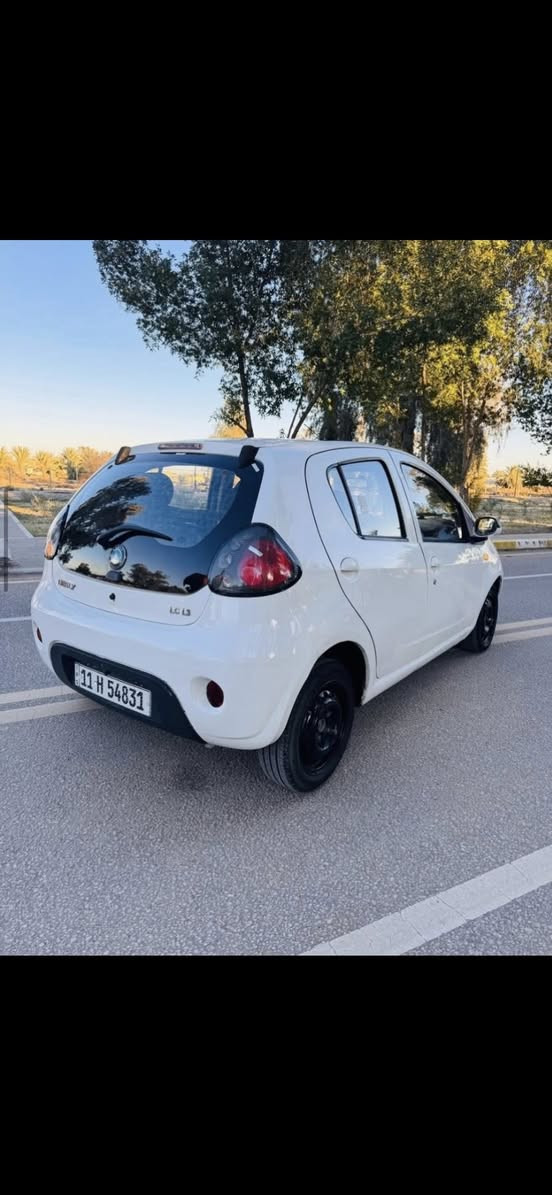 باندا 2013
رقم بغداد انكليزي
بيها هزتين مرور
كير اوتو 
بيها جاملغين صبغ وباب للجماليه فقط  
جاهزه من كلشي
مكينه
كير
حداد
تخم تاير 
تبريد 
شاشه 
كامره
ملاحظه  // مكان السياره كربلاء  والتحويل بغداد 

سعرها 52 وبها مجال للشراي


**إذا كنت صاحب هذا الإعلان وتريد حذفه لأي سبب، رجاءا أرسل رسالة إلى الدعم الفني**