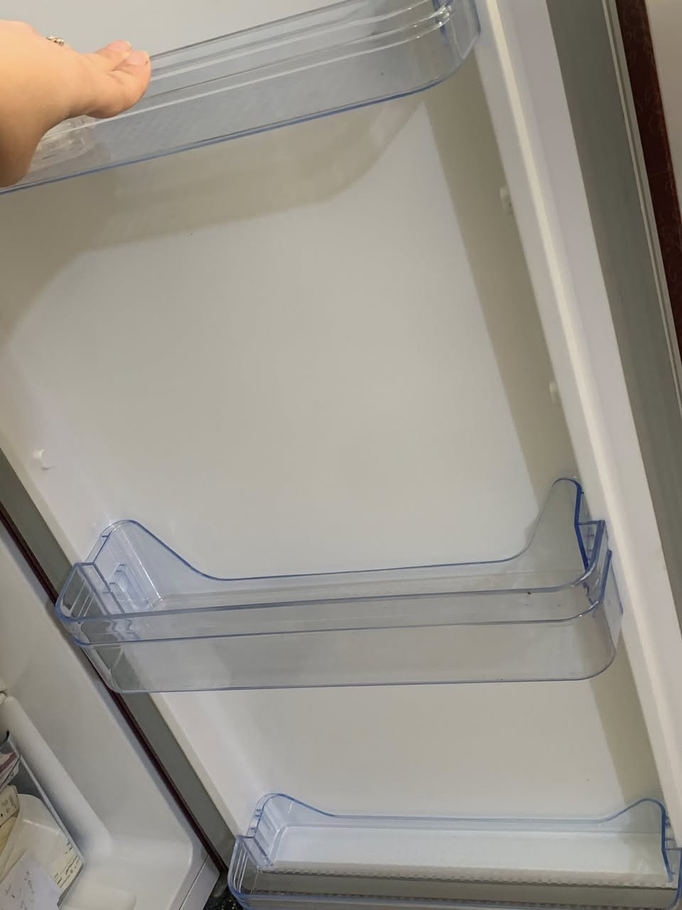 سلام عليكم
ثلاجه للبيع جديده تلمع شخط مابيها وماداخله تصليح


**إذا كنت صاحب هذا الإعلان وتريد حذفه لأي سبب، رجاءا أرسل رسالة إلى الدعم الفني**