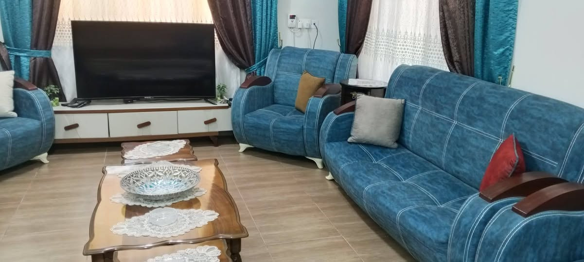 غراض مستعملة للبيع 
تخم ١٢مقعد 
طبلات 
بردات 
كلهن بسعر ٨٠٠ الف فقط
للتواصل مراسلة الخاص


**إذا كنت صاحب هذا الإعلان وتريد حذفه لأي سبب، رجاءا أرسل رسالة إلى الدعم الفني**
