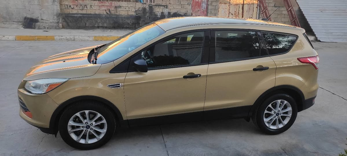 ڤۆڕت اسکیپ مودیل 2014 شەریکەی نیڤایە سفری ئیرەیە مەکینە 2.5 بێ تۆڕبۆیە  ساردو بۆیاخیشی نییە سەیارەکە زۆر تازەو جوان ماوەتەوە بە ناوی خۆمەوەیە ڕەقەم وسەنەوی تازەیە گیڕو مەکینەی بەشەرت نەکراوەتەوە 
سیعری / 105$ معامەلەیە برایانە *********** السليمانية, العراق
