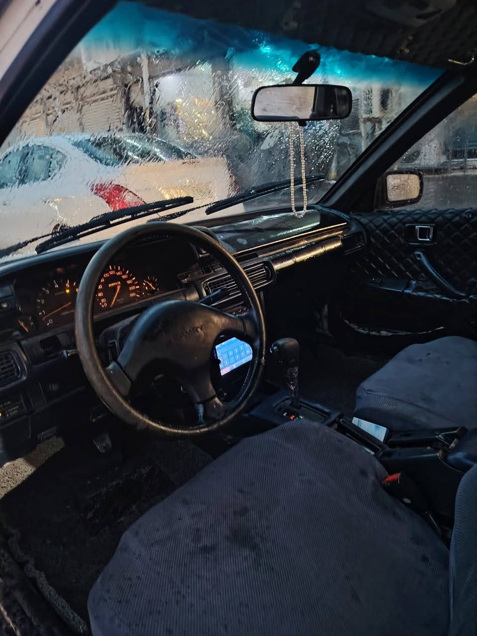 كامري موديل 91 شرط التحويل سياره جاهزه اي عيب سياره تدفئه وتبريد سعر ب 30 وبيها مجال *********** رقم اربيل الثانويه لل 24 دفتر بنزين كامله
