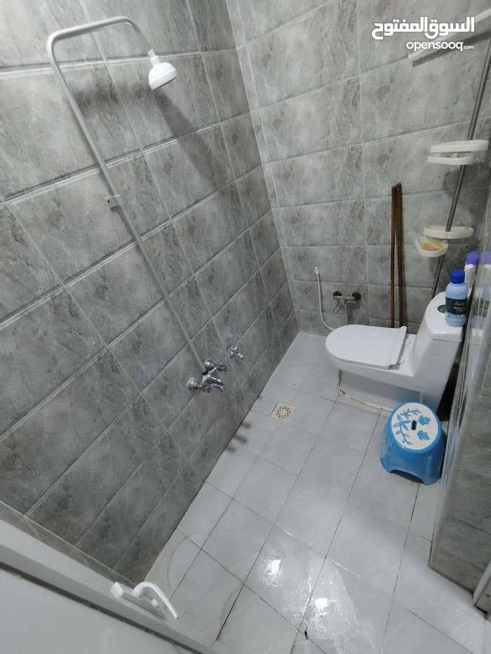 يعلن مكتب المرتضى للعقارات عن توفر
بيت طابق واحد للبيع ، في الحكيمية ، الرديني ، خلف كلية الكنوز ، موقع ممتاز
بناء 2025
المساحة / 105 متر
الواجهة / 7 متر
النزال / 15 متر
يحتوي على / غرفة وصالة واستقبال ومطبخ وكراج وصحيات
سعر البيت / 200 مليون
ملاحظة / البيت بي نقوصات بسيطة

توجد لدينا عروض اخرى
للأستفسار الاتصال على الارقام التالية
قسم البيع / *********** - ***********
قسم الايجارات / ***********
نستقبل كافة العروض والاعلانات نشرها وترويجها مجانا
عنوان المكتب / الجنينة / شارع جامع الكرناوي / مقابل فتافيت سنتر
