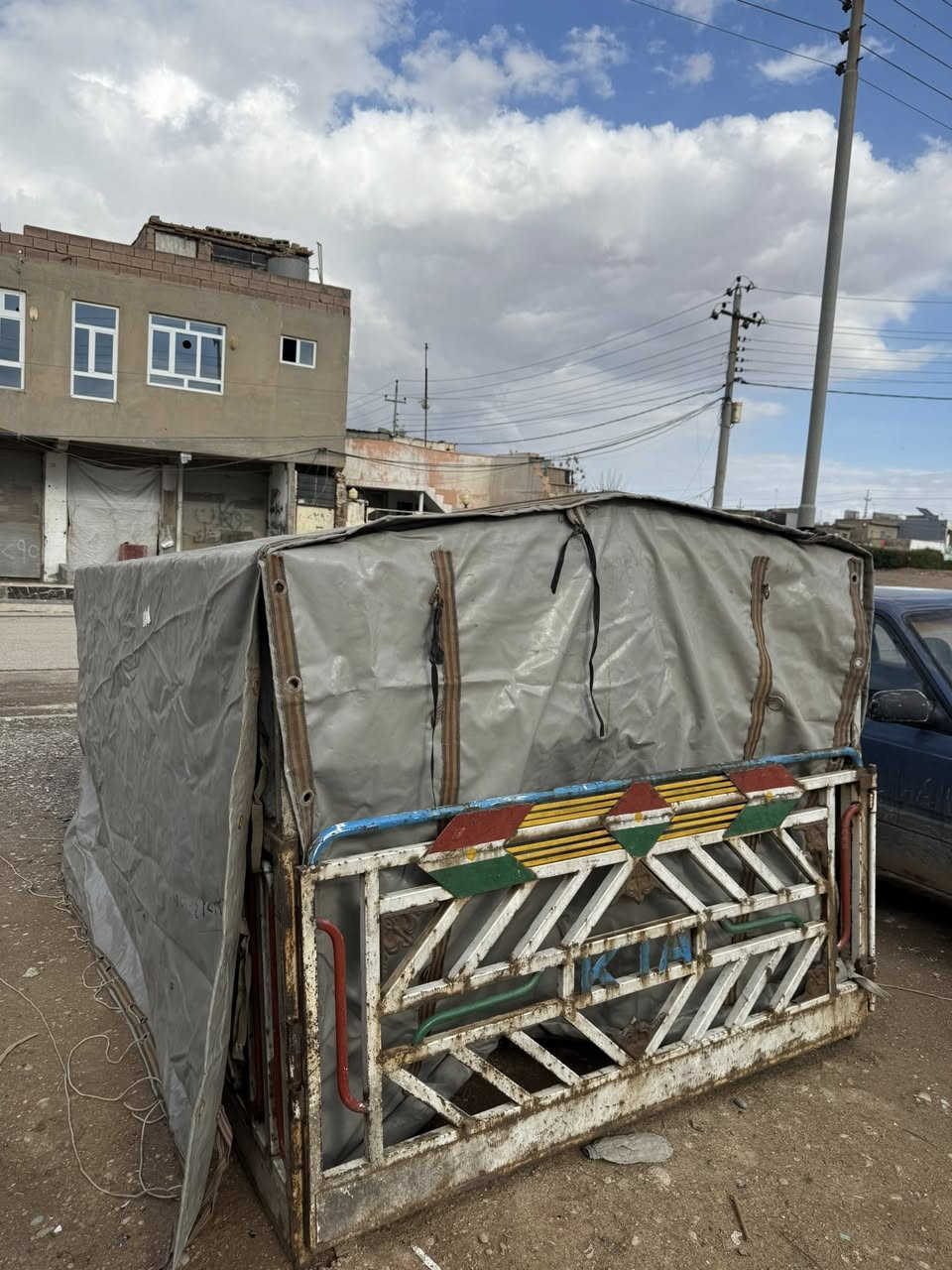 چەنچو کەپرو چادر بۆ فرۆشتن
بۆ 2700 و 3000 دەبێ

شوێن هەولێر 

سعر350 هەزار 

***********
