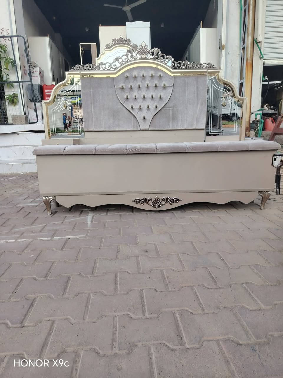 غرفه نوم تركي مستعمل نظيف يعتبر جديد ٩ قطع
لاستفسار *********** وتساب خاص
جلولاء سوك السبت
يوجد توصيل جميع مناطق ديالى
