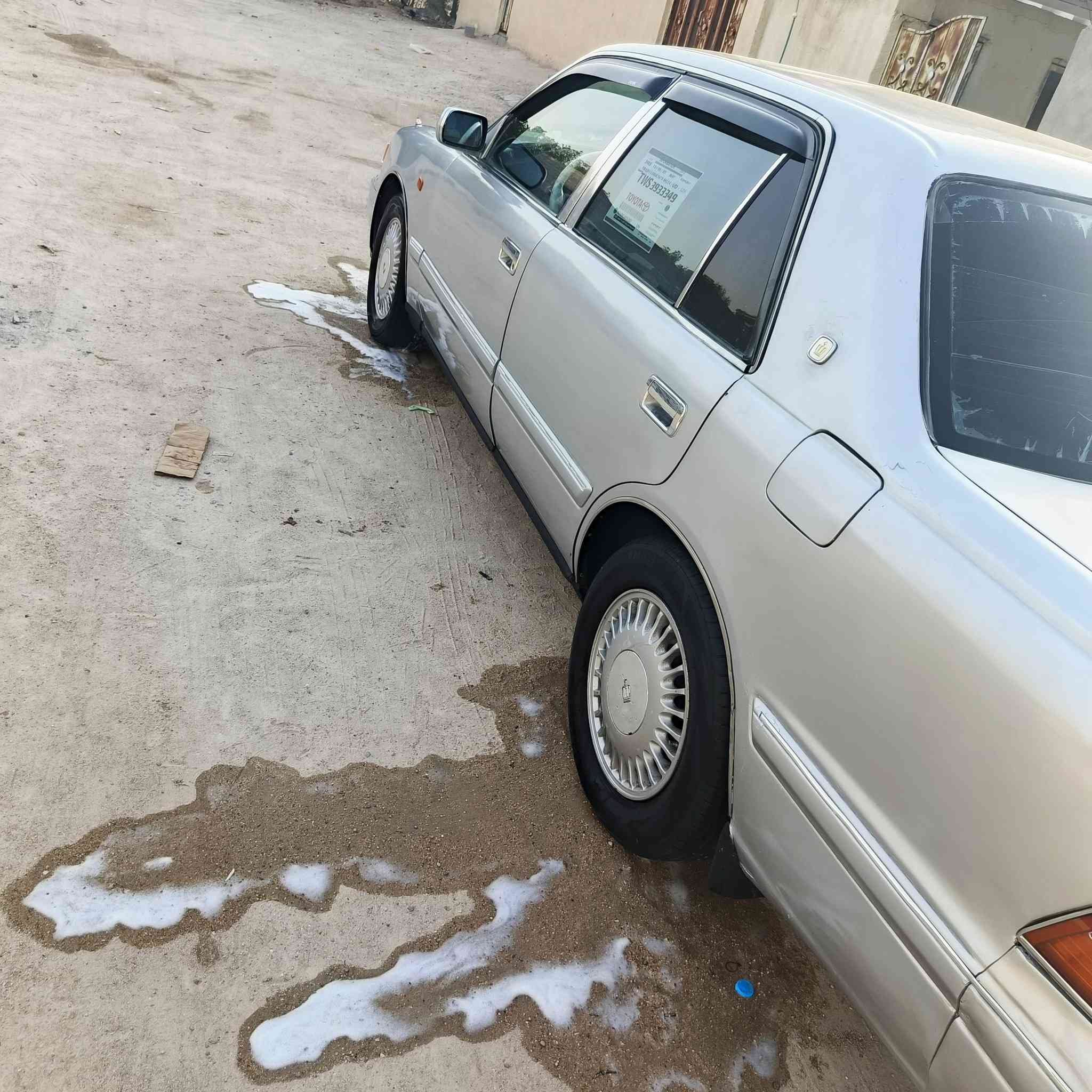 السلام عليكم سيارة راس الثور للبيع موديل 95 كفالة كص ونقل وضربة مكينة وكير ثنين ونص جديد تبريد ثلج رقم السيارة نجف /أ/ رقم انجليزي اب اسمي سنوية لي  27 حدادة طخم تاير كلة جديد كهربائيات كلها شغالة سيارة بمعنى الكلمة استخدام شخصي ابد ما متعوبة السعر 85 وبيها مجال مكان السيارة البصرة سفوان رقم صاحب السيارة  ***********
