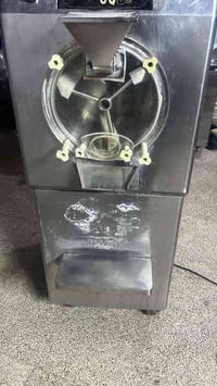 مكينه دي إس ٦كيلو سنكل فيز جد جد نضيفه تجميده خيرمن الله ع فحص ع ضمان ...