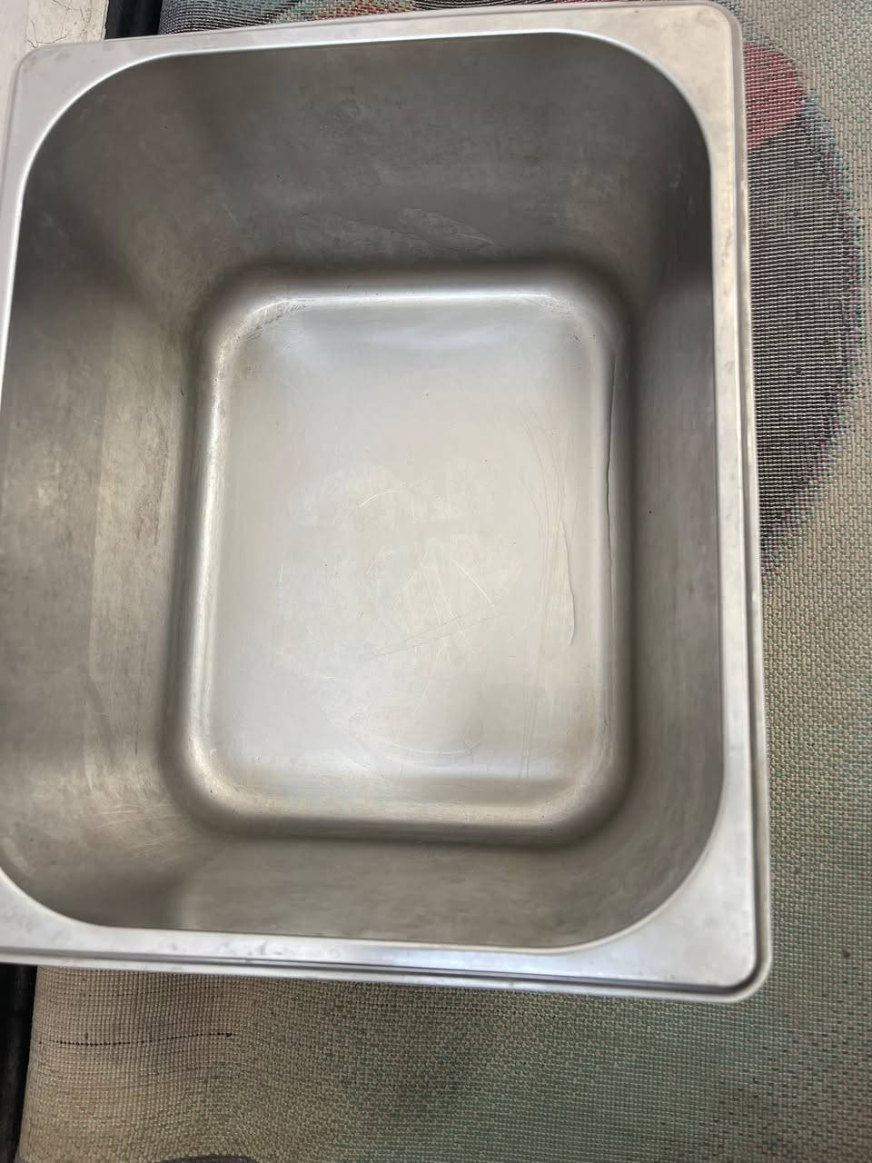 السلام عليكم     شواية كص مزدوجة / مجمدة اكبر حجم / بلانكوات متنوعة/ سكاكين كص / مواد متنوعة / تانكي كبير ***********
