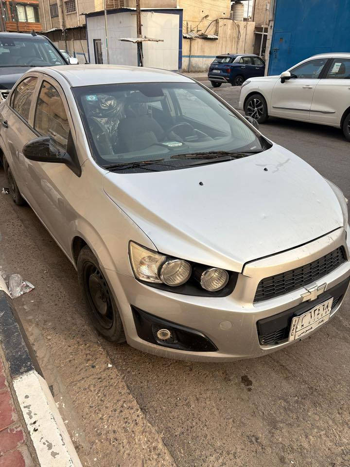 سلام عليكم شفر ليت سونك مديل 2012 السياره جاهزه ما بيه اي انقص او اي مشكله تخم تاير جديد حداديه جديده مكينه 1800 قبل شهر مشدوده السياره بيه قطعتين صبغ والباقي كفاله من نحايه مكينه وبدي سنويه لل 28 السعر 72 وقابل لل تفاوض ***********
