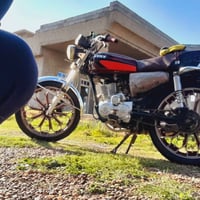 دراجه ايراني نضيفه كلش موديل 21للبيع لاتنقيص لاتبخير للبيع او مراوس بس...