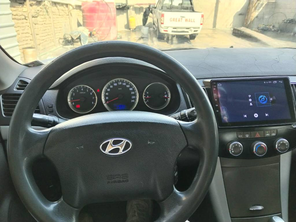 السلام عليكم سوناتا 2010 وارد كوري مكينة 2000   سياره حلوه و نضيفه مكاني كربلاء حي عامل السعر 110وبيه مجال غير متواجد عل فيس اتصل *********** كربلاء, العراق
