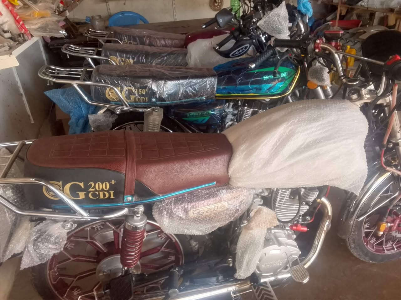 مستعمل نظيف فول
سافين محرك ٢٠٠
تايرات جوبلس
ريمون شغال
محرك شرط ما مفتوح
موديل 2025
المكان ناحيه الكوير قريه الشرائع
*********** اتصال
*********** واتساب
