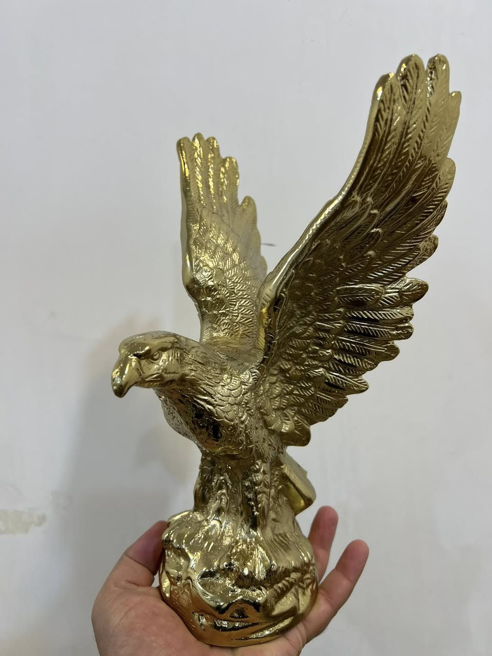 نسر نحاس بالكامل ارتفاع 32 سنتم العرض 20 سنتم شغل يدوي السعر 90 نهائي


**إذا كنت صاحب هذا الإعلان وتريد حذفه لأي سبب، رجاءا أرسل رسالة إلى الدعم الفني**