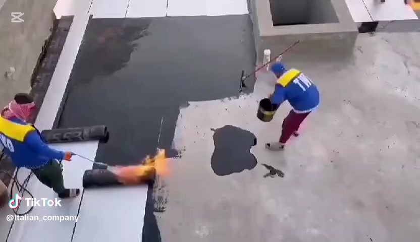 انتباه انتباه❓❓تخفيض للايزوكام الايطالي الثقيل الاصلي وليس المقلد الداخل تحت الفحص وبضمان 15سنه مع وصل ضمان  ♨️ب(5000) بدال ال(6000) عرض نار لفتره محدوده…
——————-
شركه الايطالي للايزوكام  العمل اسطح المنازل الحديثة 
والقديمة بمادة الايزوكام 
!!(انتباه المتر صار ب(5000 بدال ال6000)

عاجل!!يتوفر لدينا ماده منشأ إيطالي  .وايراني!!!🏢
أسعارنا تنافسيه وارخص من باقي الشركات؛
العمل تحت اشراف هندسي وخبره في العمل لاتقل عن 10سنوات

يتوفر لدينا
1-أيزوكام. إيراني(5000المتر كرسته وعمل)
2-أيزوكام إيطالي(6000المتر كرسته وعمل)
ظمان15سنه…
السعر حسب نوعيةالمادة والمساحة✅
(نرجو الانتباه لجوده الماده وليس الأسعار)
 
((القياس ع روله وليس ع قياس السطح)) 📌
((طول الروله 10 أمتار والعرض متر واحد)) 📌
سمك الروله 6ملم الثقيل!!!

🔰مادة الأيزوكام تتكون من عدة طبقات 🔰

1️⃣طبقة كيرية (جيرية )
2️⃣طبقة ألياف صناعية
3️⃣طبقة مانعة للرطوبة 
4️⃣طبقة عاكسة للحرارة
5️⃣طبقة ألياف سطحية  
6️⃣طبقة مطاطية مانعه أيضآ للرطوبه
🔻تعمل مادة الأيزوكام على الأماكن الآتية🔻
♦ تنفيذ العمل على {الصب ، والصب المزفت}
♦ تنفيذ العمل على {الكاشي ، الفرشي،الشتايكر}
♦ تنفيذ العمل على {الجدران الخارجية للمنازل والبنايات }
♦تنفيذ العمل على { السندويج بنل.والجينكو }
♦تنفيذ العمل على {أرضيات المسابح وجدرانها }
🛑لسنا الوحيدون ولاكن نسعى ان نكون الافضل
للاستفسار اتصل على الرقم(***********) متوفر واتساب
